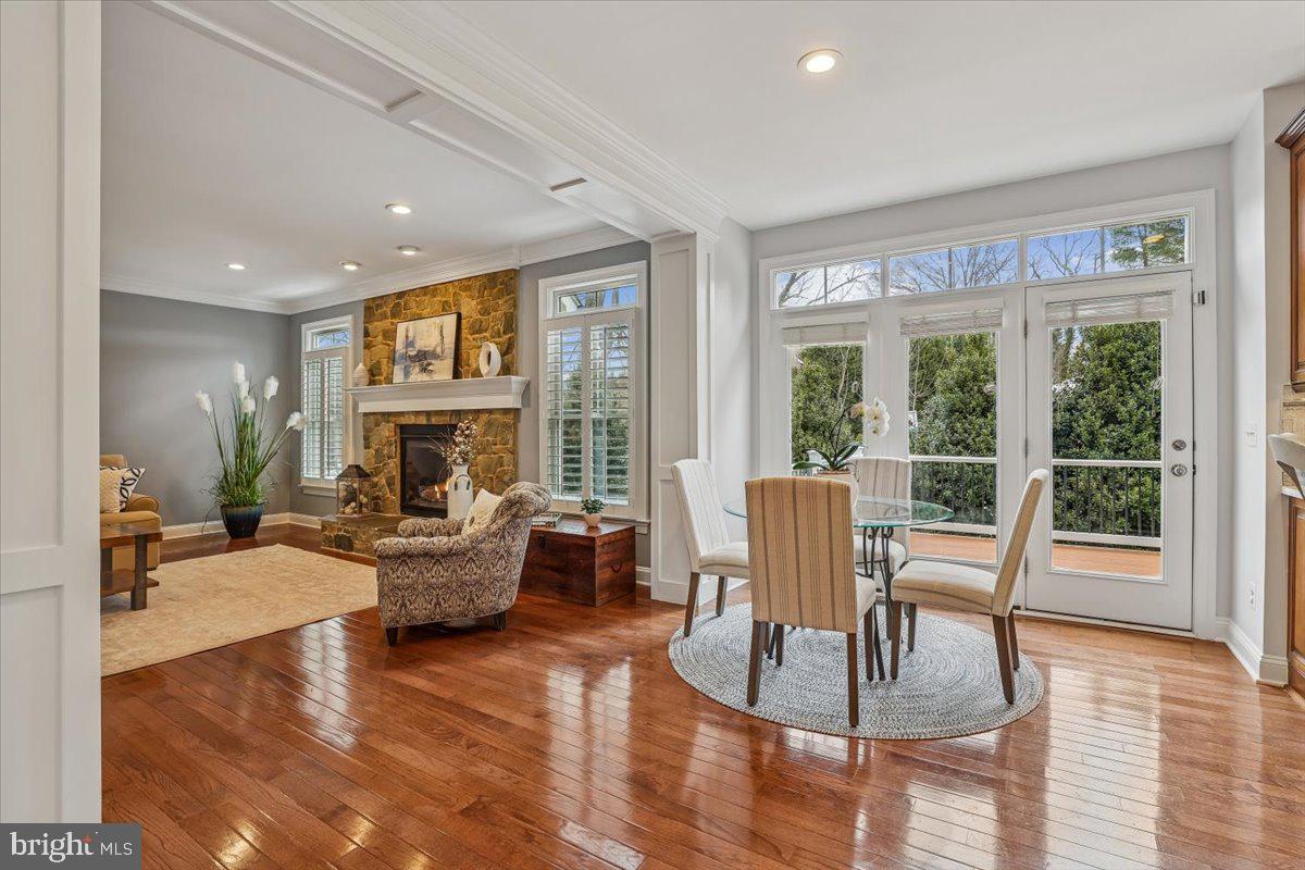 10321 LYNCH LN, OAKTON, Virginia 22124, 5 Bedrooms Bedrooms, ,4 BathroomsBathrooms,Residential,For sale,10321 LYNCH LN,VAFX2287752 MLS # VAFX2287752