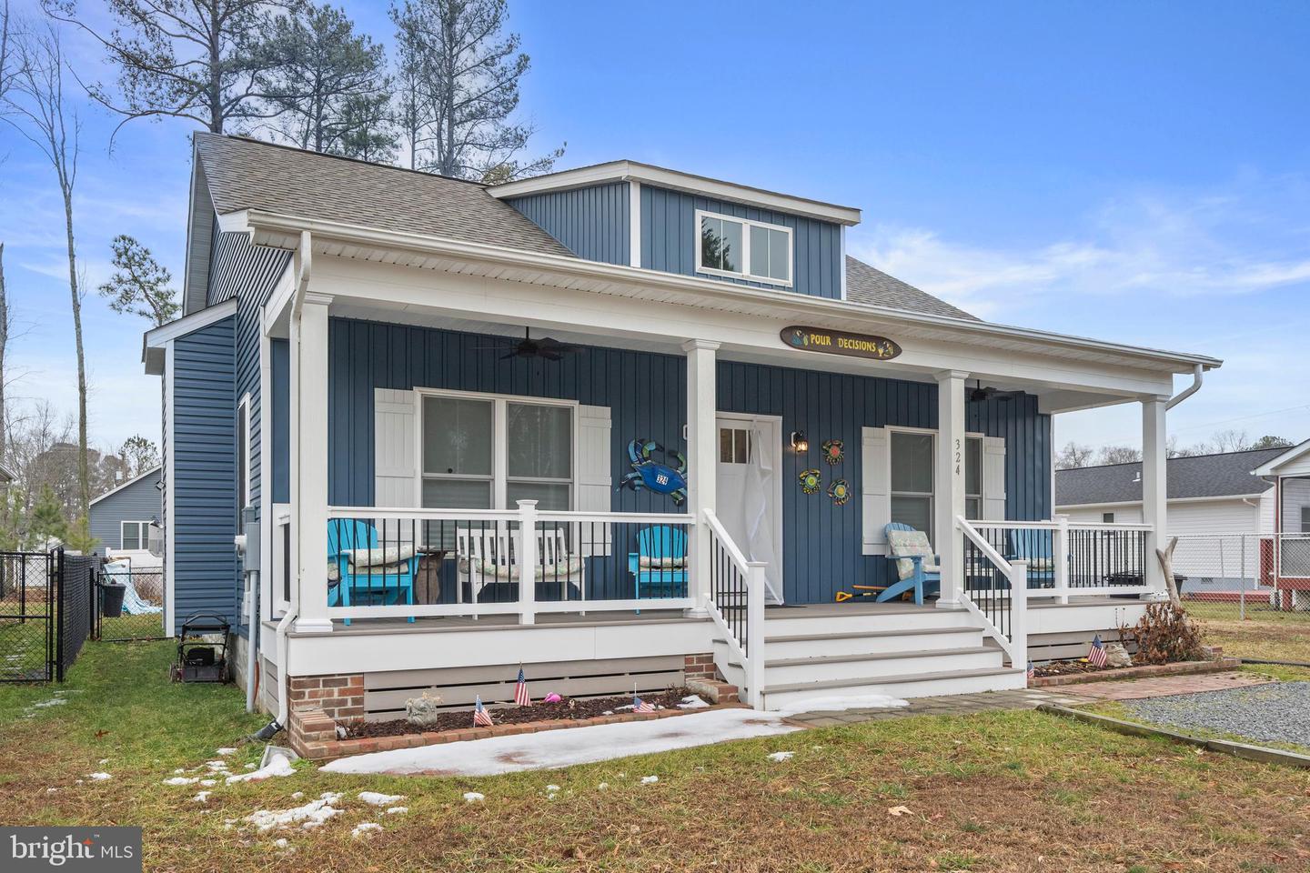 324 3RD ST, COLONIAL BEACH, Virginia 22443, 3 Bedrooms Bedrooms, ,2 BathroomsBathrooms,Residential,For sale,324 3RD ST,VAWE2010440 MLS # VAWE2010440