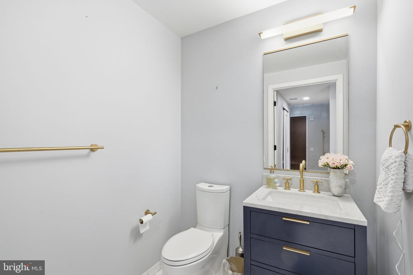 1211 VAN ST SE #1313, WASHINGTON, District Of Columbia 20003, 1 Bedroom Bedrooms, ,2 BathroomsBathrooms,Residential,For sale,1211 VAN ST SE #1313,DCDC2243600 MLS # DCDC2243600