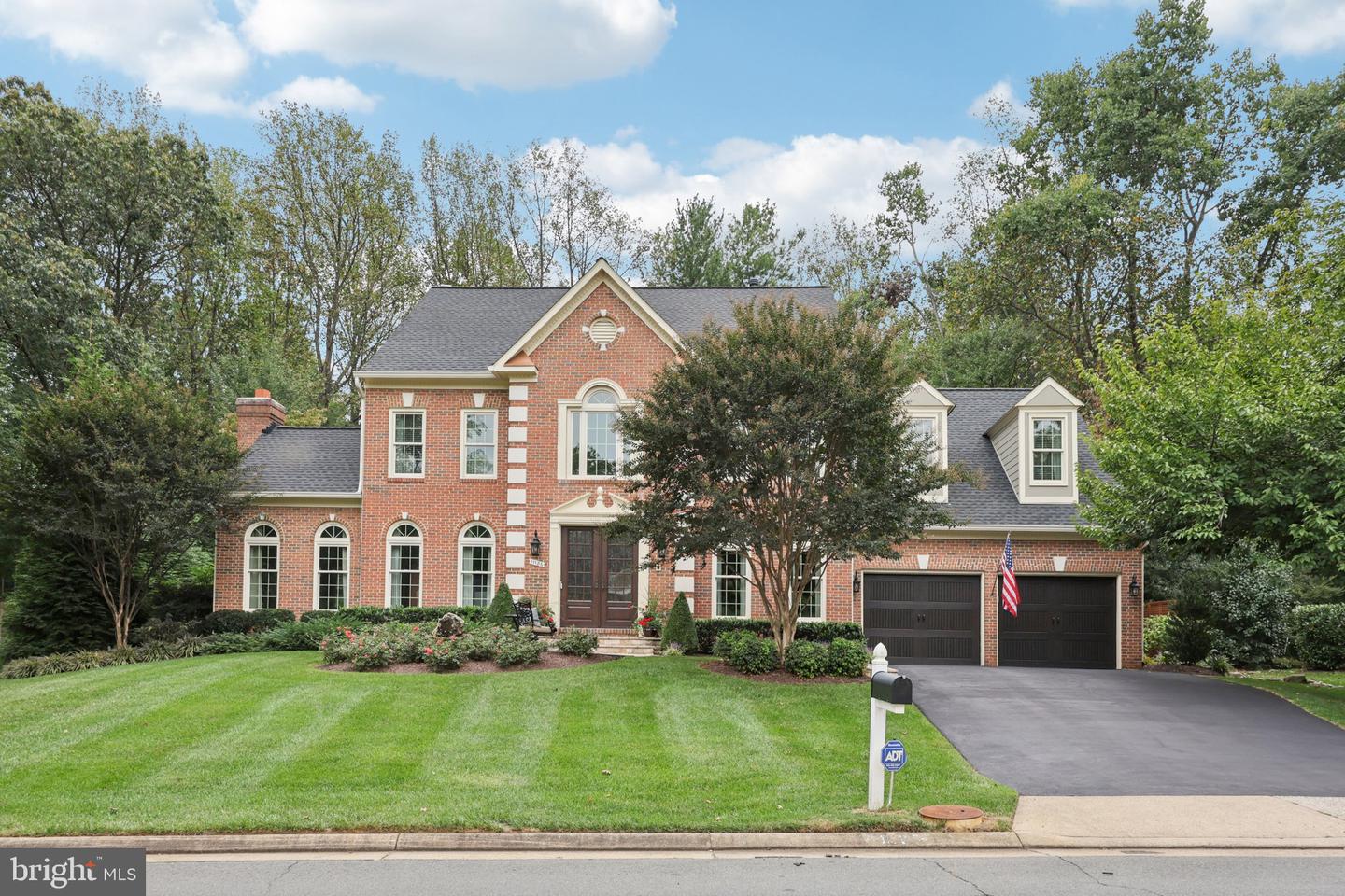 11186 LONGWOOD GROVE DR, RESTON, Virginia 20194, 5 Bedrooms Bedrooms, ,4 BathroomsBathrooms,Residential,For sale,11186 LONGWOOD GROVE DR,VAFX2287892 MLS # VAFX2287892 11186 LONGWOOD GROVE DR, RESTON, Virginia 20194, 5 Bedrooms Bedrooms, ,4 BathroomsBathrooms,Residential,For sale,11186 LONGWOOD GROVE DR,VAFX2287892 MLS # VAFX2287892