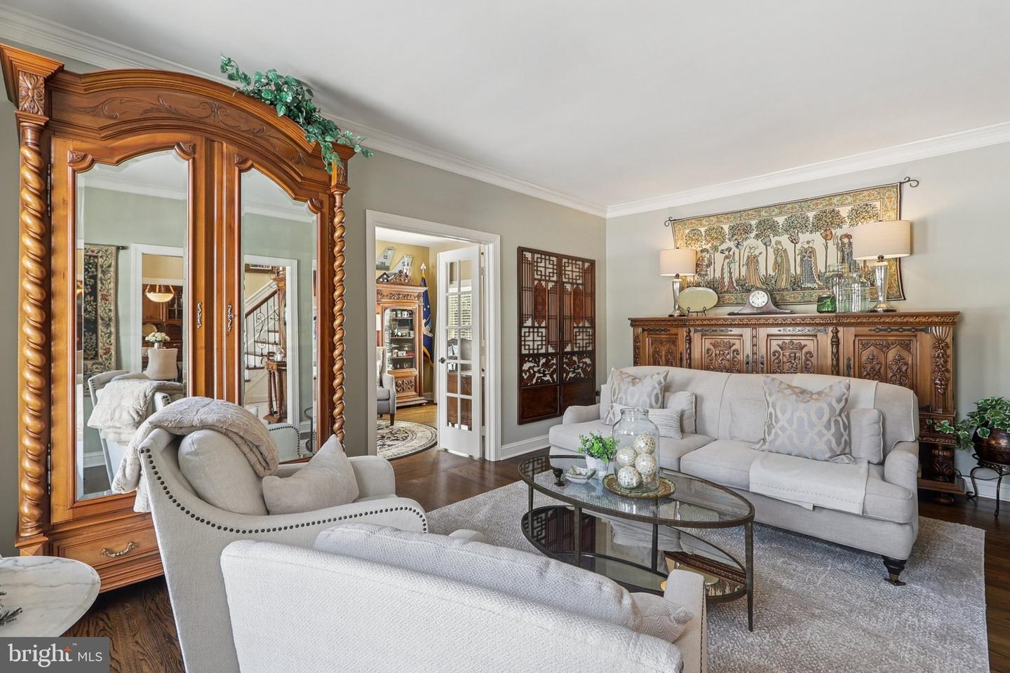 11186 LONGWOOD GROVE DR, RESTON, Virginia 20194, 5 Bedrooms Bedrooms, ,4 BathroomsBathrooms,Residential,For sale,11186 LONGWOOD GROVE DR,VAFX2287892 MLS # VAFX2287892