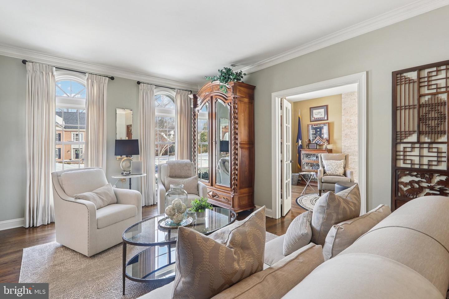 11186 LONGWOOD GROVE DR, RESTON, Virginia 20194, 5 Bedrooms Bedrooms, ,4 BathroomsBathrooms,Residential,For sale,11186 LONGWOOD GROVE DR,VAFX2287892 MLS # VAFX2287892