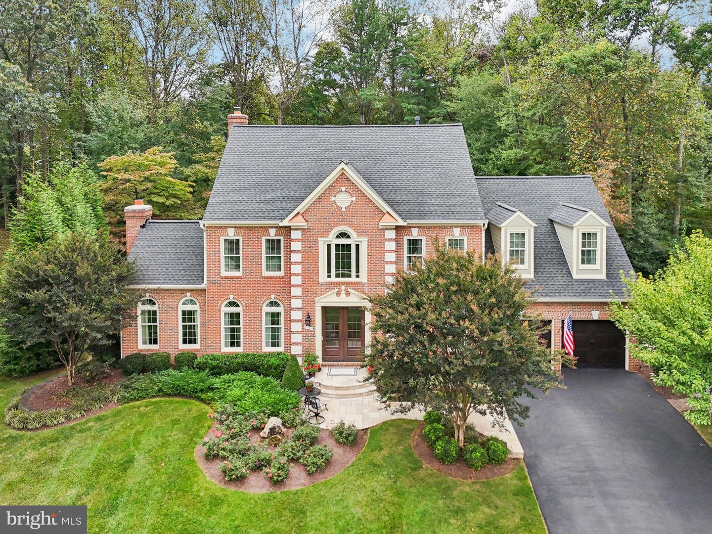 11186 LONGWOOD GROVE DR, RESTON, Virginia 20194, 5 Bedrooms Bedrooms, ,4 BathroomsBathrooms,Residential,For sale,11186 LONGWOOD GROVE DR,VAFX2287892 MLS # VAFX2287892