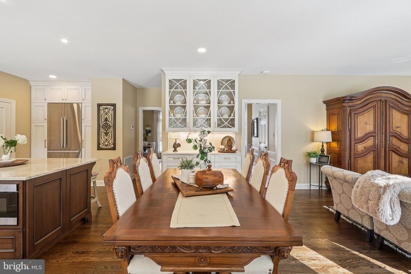 11186 LONGWOOD GROVE DR, RESTON, Virginia 20194, 5 Bedrooms Bedrooms, ,4 BathroomsBathrooms,Residential,For sale,11186 LONGWOOD GROVE DR,VAFX2287892 MLS # VAFX2287892