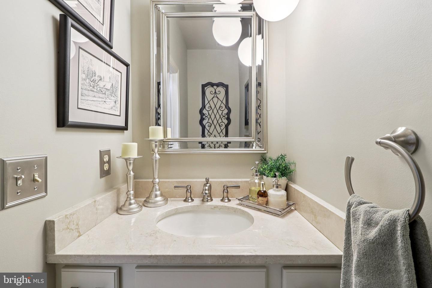 11186 LONGWOOD GROVE DR, RESTON, Virginia 20194, 5 Bedrooms Bedrooms, ,4 BathroomsBathrooms,Residential,For sale,11186 LONGWOOD GROVE DR,VAFX2287892 MLS # VAFX2287892