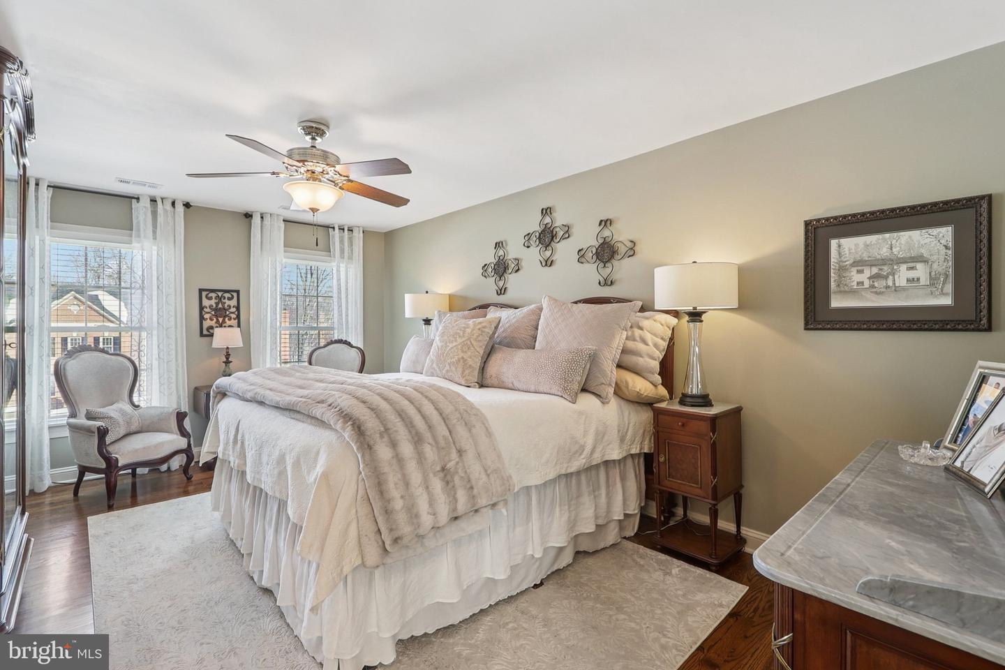 11186 LONGWOOD GROVE DR, RESTON, Virginia 20194, 5 Bedrooms Bedrooms, ,4 BathroomsBathrooms,Residential,For sale,11186 LONGWOOD GROVE DR,VAFX2287892 MLS # VAFX2287892