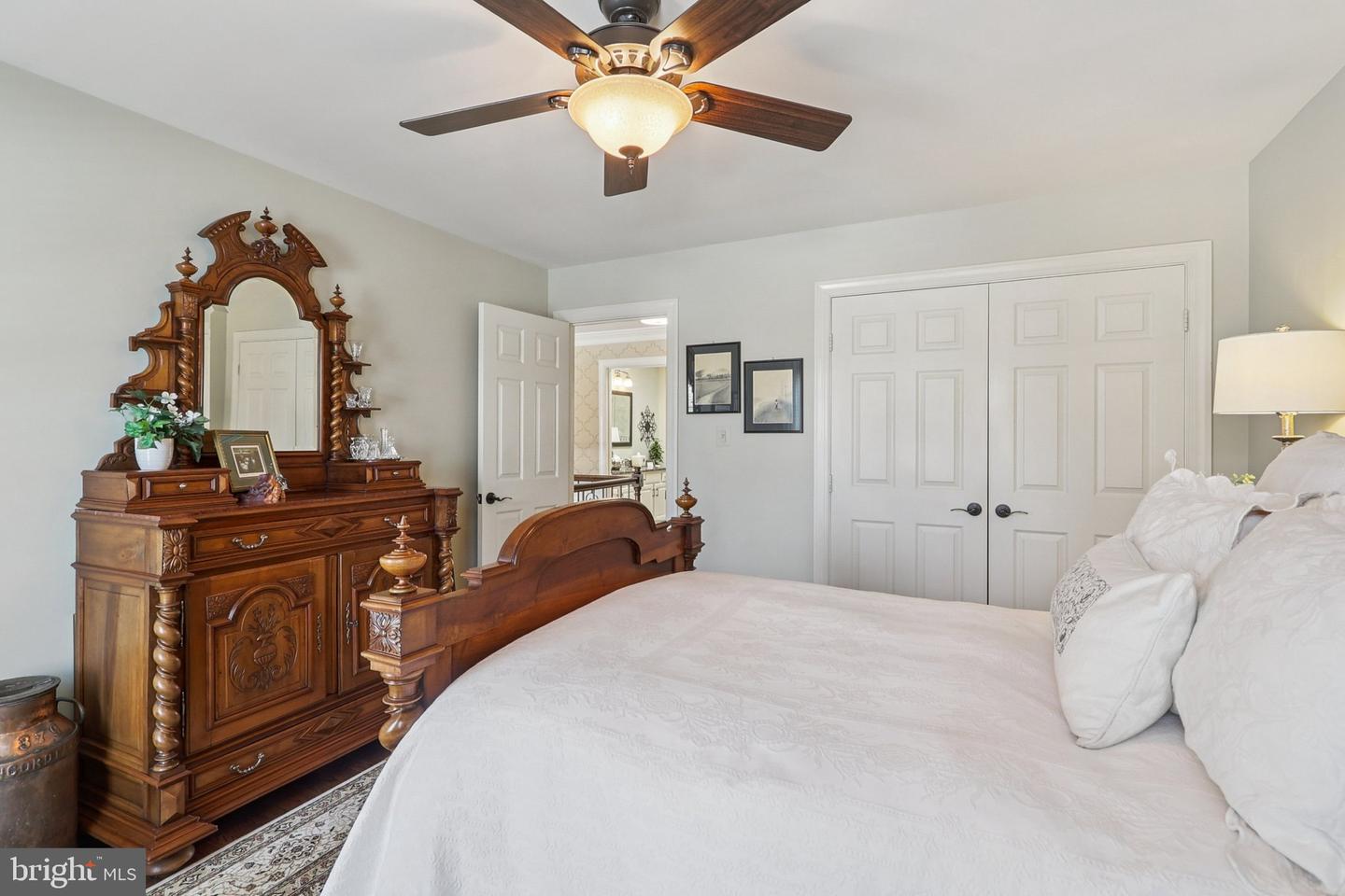 11186 LONGWOOD GROVE DR, RESTON, Virginia 20194, 5 Bedrooms Bedrooms, ,4 BathroomsBathrooms,Residential,For sale,11186 LONGWOOD GROVE DR,VAFX2287892 MLS # VAFX2287892