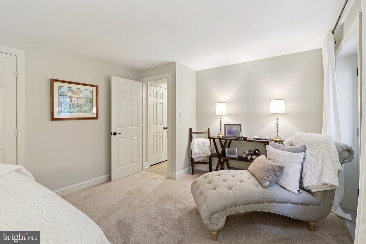 11186 LONGWOOD GROVE DR, RESTON, Virginia 20194, 5 Bedrooms Bedrooms, ,4 BathroomsBathrooms,Residential,For sale,11186 LONGWOOD GROVE DR,VAFX2287892 MLS # VAFX2287892