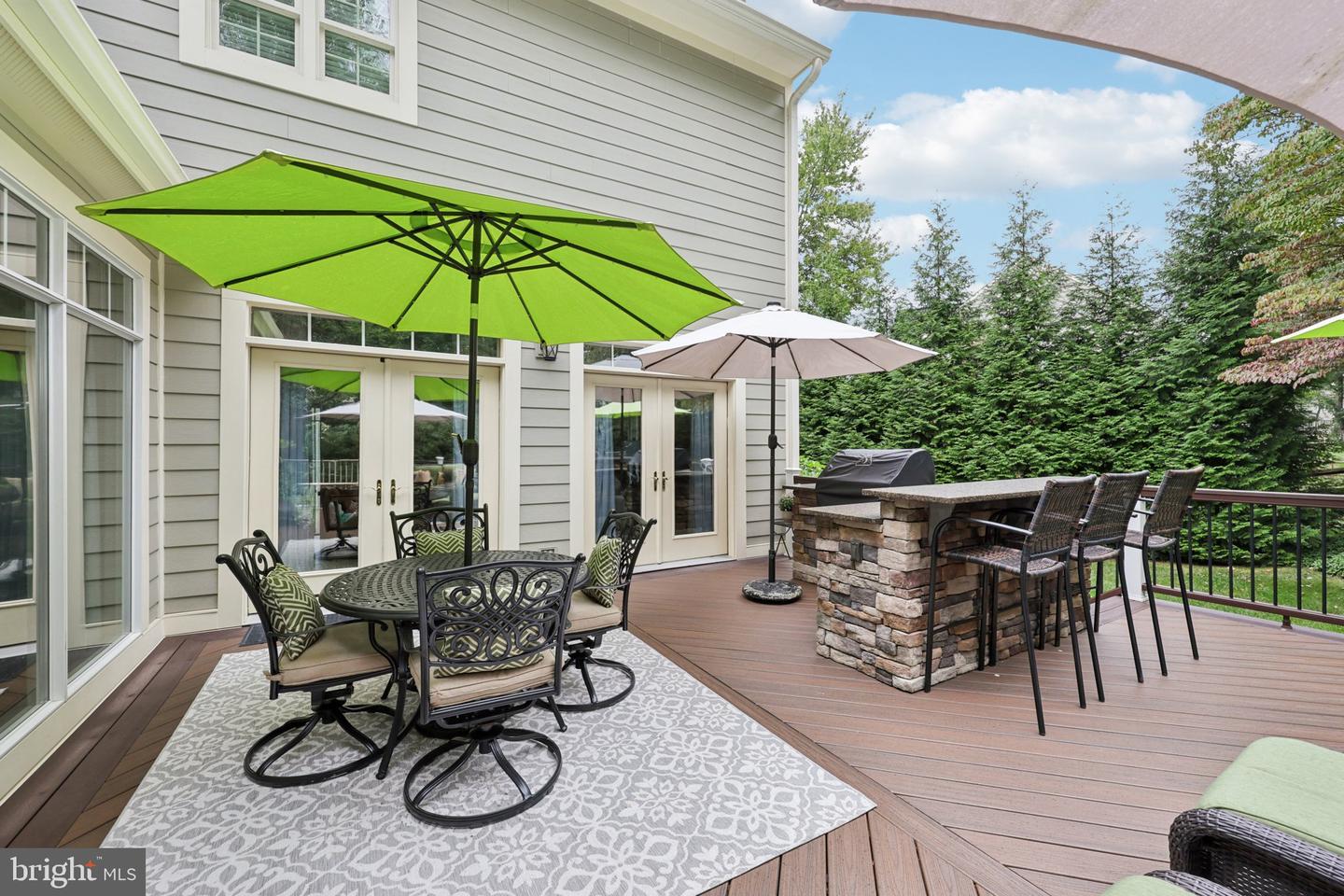 11186 LONGWOOD GROVE DR, RESTON, Virginia 20194, 5 Bedrooms Bedrooms, ,4 BathroomsBathrooms,Residential,For sale,11186 LONGWOOD GROVE DR,VAFX2287892 MLS # VAFX2287892