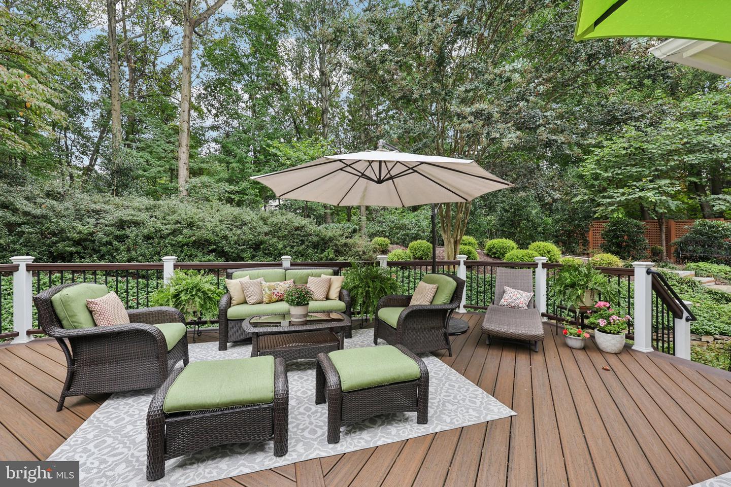 11186 LONGWOOD GROVE DR, RESTON, Virginia 20194, 5 Bedrooms Bedrooms, ,4 BathroomsBathrooms,Residential,For sale,11186 LONGWOOD GROVE DR,VAFX2287892 MLS # VAFX2287892