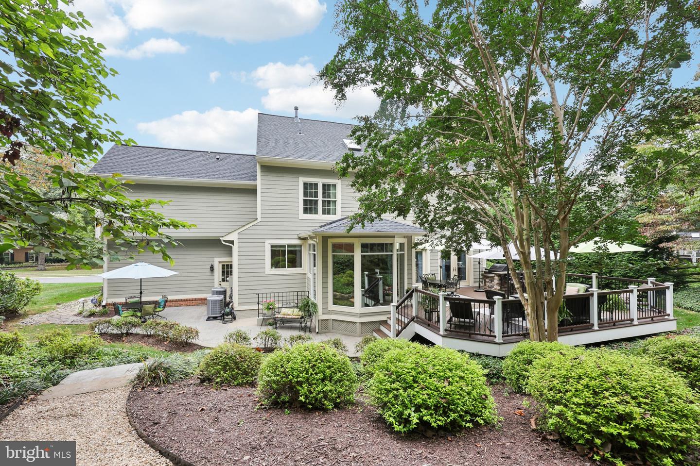 11186 LONGWOOD GROVE DR, RESTON, Virginia 20194, 5 Bedrooms Bedrooms, ,4 BathroomsBathrooms,Residential,For sale,11186 LONGWOOD GROVE DR,VAFX2287892 MLS # VAFX2287892