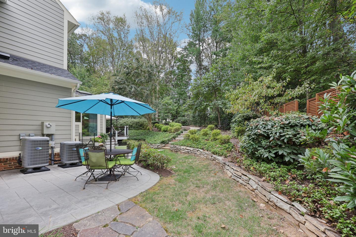 11186 LONGWOOD GROVE DR, RESTON, Virginia 20194, 5 Bedrooms Bedrooms, ,4 BathroomsBathrooms,Residential,For sale,11186 LONGWOOD GROVE DR,VAFX2287892 MLS # VAFX2287892