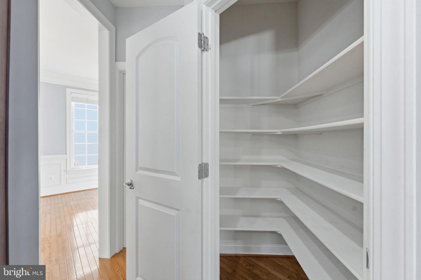 2781 MIDDLETON FARM, HERNDON, Virginia 20171, 4 Bedrooms Bedrooms, 23 Rooms Rooms,4 BathroomsBathrooms,Residential,For sale,2781 MIDDLETON FARM,VAFX2288148 MLS # VAFX2288148 2781 MIDDLETON FARM, HERNDON, Virginia 20171, 4 Bedrooms Bedrooms, 23 Rooms Rooms,4 BathroomsBathrooms,Residential,For sale,2781 MIDDLETON FARM,VAFX2288148 MLS # VAFX2288148