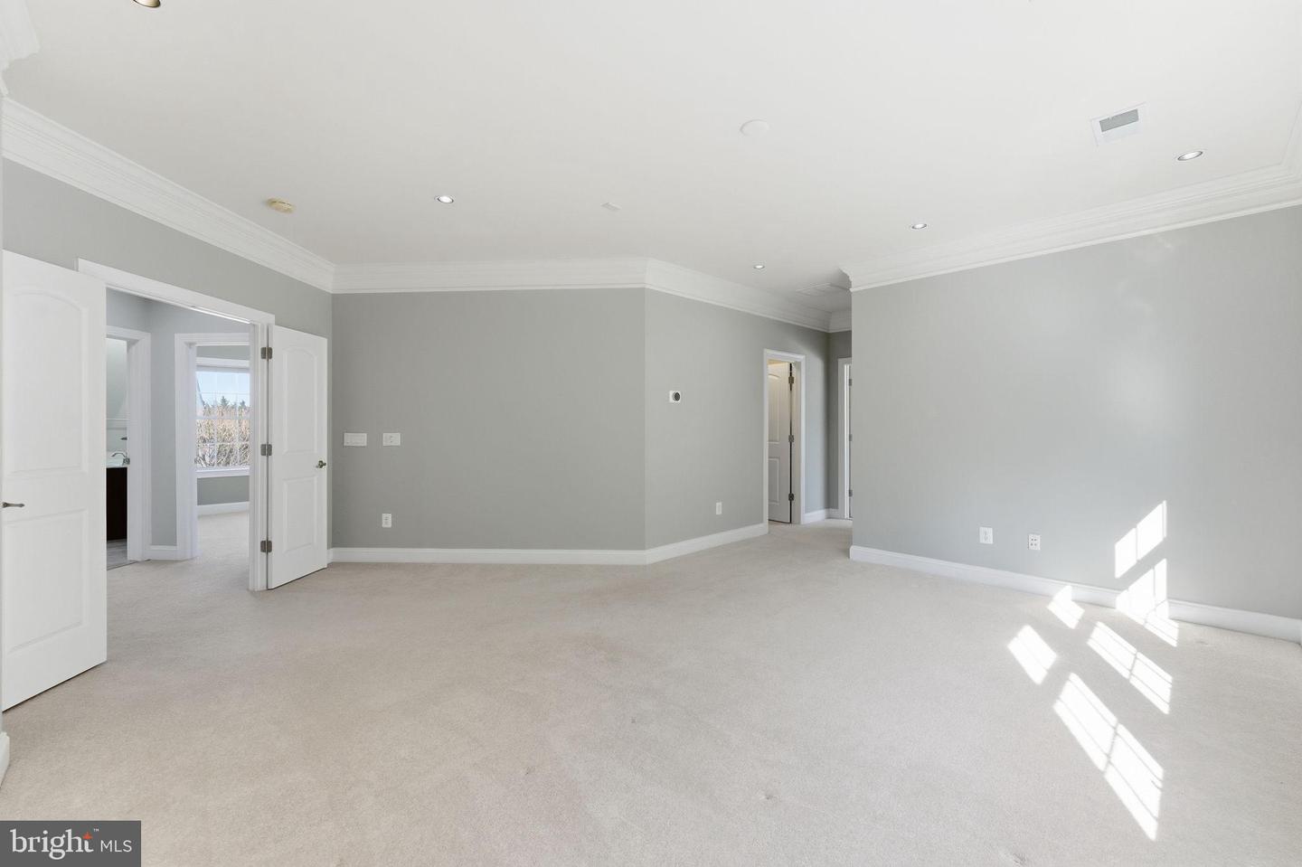 2781 MIDDLETON FARM, HERNDON, Virginia 20171, 4 Bedrooms Bedrooms, 23 Rooms Rooms,4 BathroomsBathrooms,Residential,For sale,2781 MIDDLETON FARM,VAFX2288148 MLS # VAFX2288148 2781 MIDDLETON FARM, HERNDON, Virginia 20171, 4 Bedrooms Bedrooms, 23 Rooms Rooms,4 BathroomsBathrooms,Residential,For sale,2781 MIDDLETON FARM,VAFX2288148 MLS # VAFX2288148