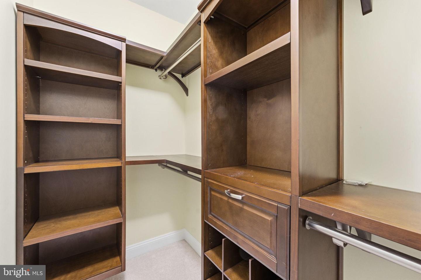 2781 MIDDLETON FARM, HERNDON, Virginia 20171, 4 Bedrooms Bedrooms, 23 Rooms Rooms,4 BathroomsBathrooms,Residential,For sale,2781 MIDDLETON FARM,VAFX2288148 MLS # VAFX2288148 2781 MIDDLETON FARM, HERNDON, Virginia 20171, 4 Bedrooms Bedrooms, 23 Rooms Rooms,4 BathroomsBathrooms,Residential,For sale,2781 MIDDLETON FARM,VAFX2288148 MLS # VAFX2288148