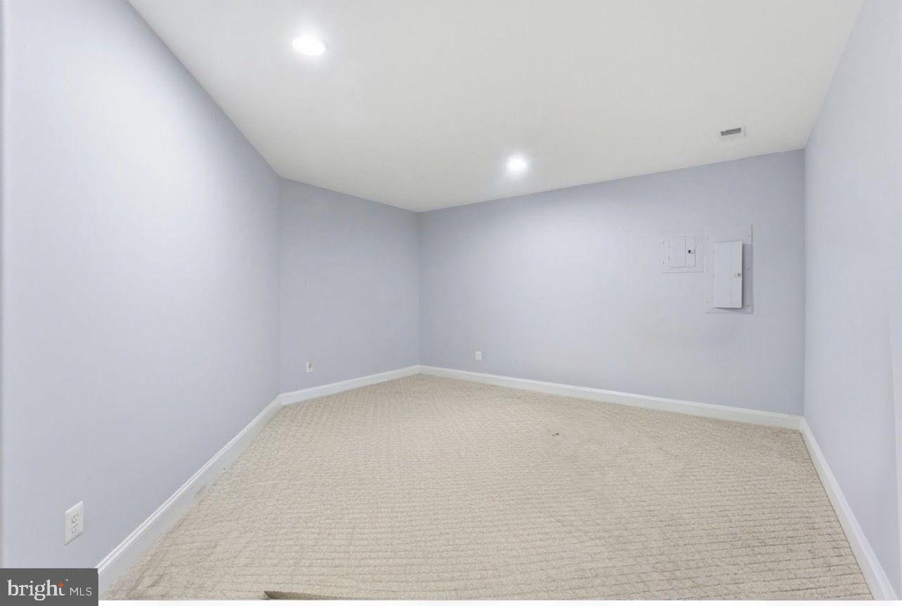 2781 MIDDLETON FARM, HERNDON, Virginia 20171, 4 Bedrooms Bedrooms, 23 Rooms Rooms,4 BathroomsBathrooms,Residential,For sale,2781 MIDDLETON FARM,VAFX2288148 MLS # VAFX2288148 2781 MIDDLETON FARM, HERNDON, Virginia 20171, 4 Bedrooms Bedrooms, 23 Rooms Rooms,4 BathroomsBathrooms,Residential,For sale,2781 MIDDLETON FARM,VAFX2288148 MLS # VAFX2288148