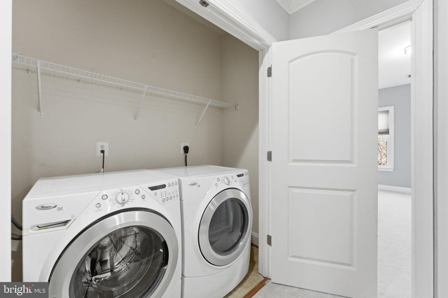 2781 MIDDLETON FARM, HERNDON, Virginia 20171, 4 Bedrooms Bedrooms, 23 Rooms Rooms,4 BathroomsBathrooms,Residential,For sale,2781 MIDDLETON FARM,VAFX2288148 MLS # VAFX2288148 2781 MIDDLETON FARM, HERNDON, Virginia 20171, 4 Bedrooms Bedrooms, 23 Rooms Rooms,4 BathroomsBathrooms,Residential,For sale,2781 MIDDLETON FARM,VAFX2288148 MLS # VAFX2288148