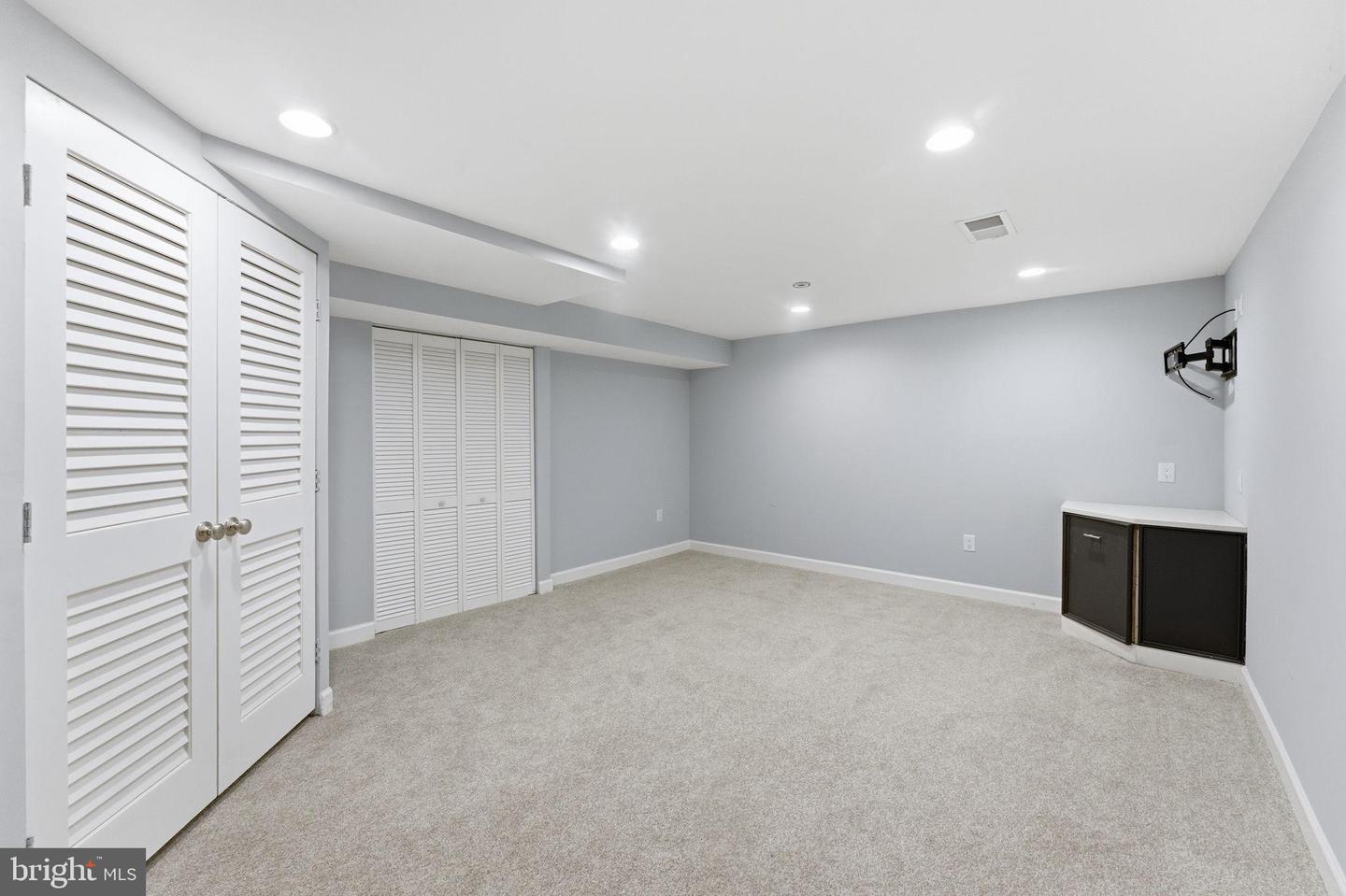 2781 MIDDLETON FARM, HERNDON, Virginia 20171, 4 Bedrooms Bedrooms, 23 Rooms Rooms,4 BathroomsBathrooms,Residential,For sale,2781 MIDDLETON FARM,VAFX2288148 MLS # VAFX2288148 2781 MIDDLETON FARM, HERNDON, Virginia 20171, 4 Bedrooms Bedrooms, 23 Rooms Rooms,4 BathroomsBathrooms,Residential,For sale,2781 MIDDLETON FARM,VAFX2288148 MLS # VAFX2288148