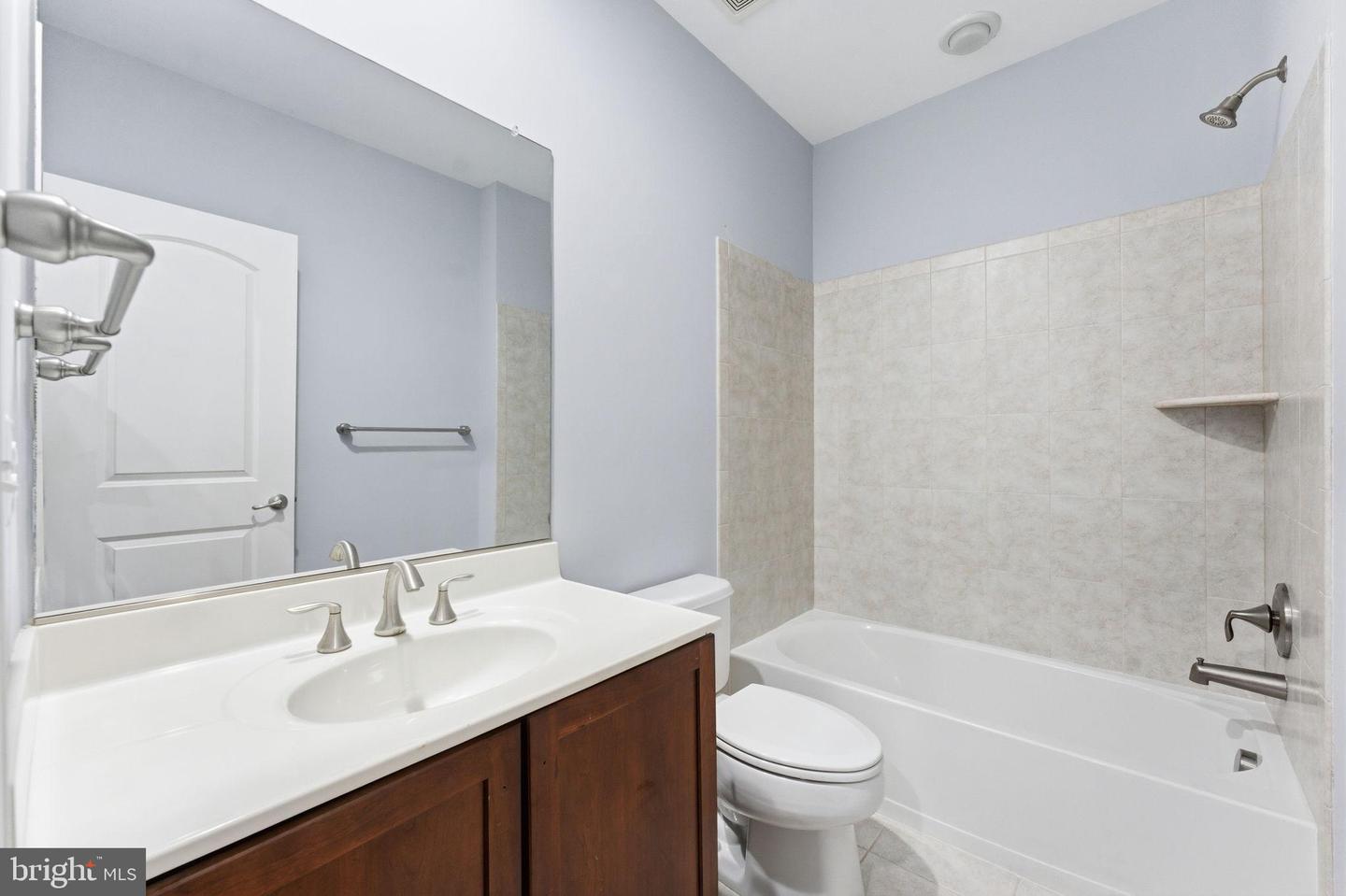 2781 MIDDLETON FARM, HERNDON, Virginia 20171, 4 Bedrooms Bedrooms, 23 Rooms Rooms,4 BathroomsBathrooms,Residential,For sale,2781 MIDDLETON FARM,VAFX2288148 MLS # VAFX2288148 2781 MIDDLETON FARM, HERNDON, Virginia 20171, 4 Bedrooms Bedrooms, 23 Rooms Rooms,4 BathroomsBathrooms,Residential,For sale,2781 MIDDLETON FARM,VAFX2288148 MLS # VAFX2288148