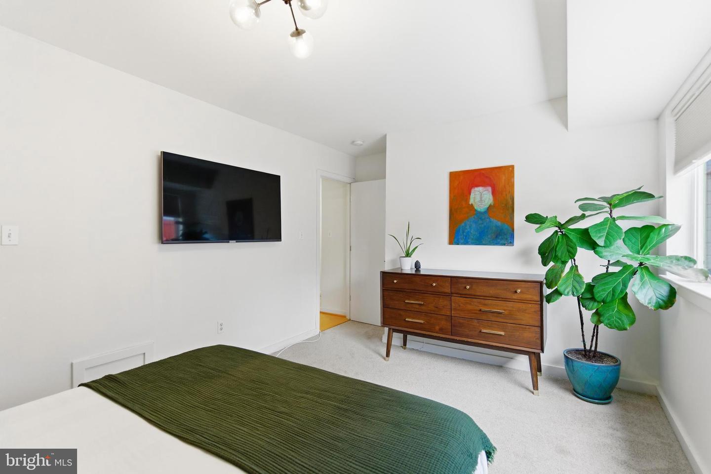 1439 CHAPIN ST NW #303, WASHINGTON, District Of Columbia 20009, 2 Bedrooms Bedrooms, ,2 BathroomsBathrooms,Residential,For sale,1439 CHAPIN ST NW #303,DCDC2243892 MLS # DCDC2243892