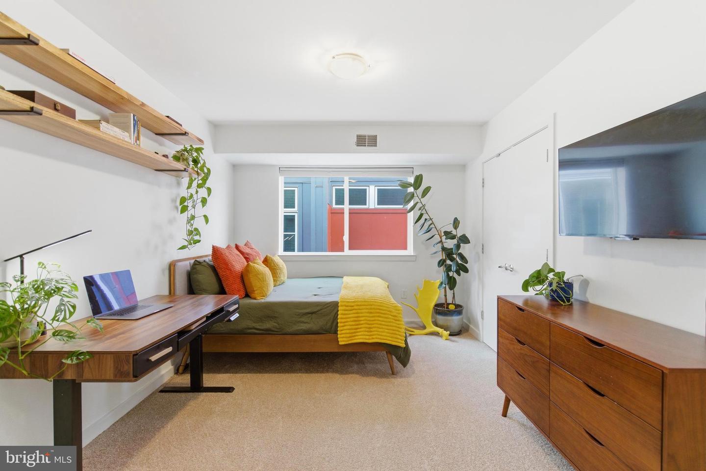 1439 CHAPIN ST NW #303, WASHINGTON, District Of Columbia 20009, 2 Bedrooms Bedrooms, ,2 BathroomsBathrooms,Residential,For sale,1439 CHAPIN ST NW #303,DCDC2243892 MLS # DCDC2243892