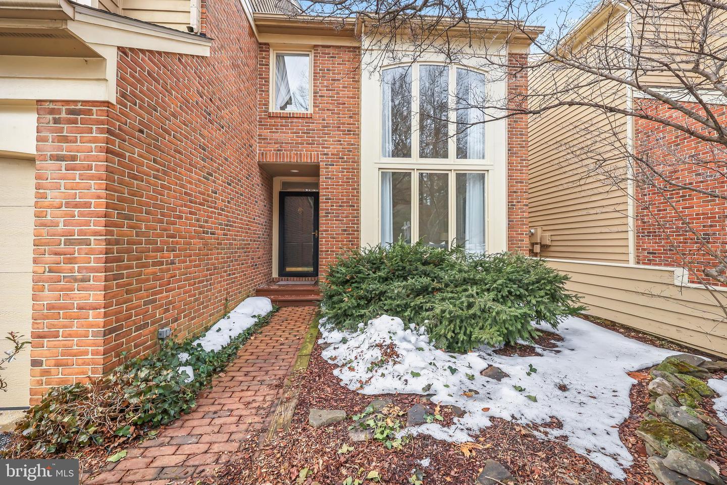 11573 HEMINGWAY DR, RESTON, Virginia 20194, 3 Bedrooms Bedrooms, ,2 BathroomsBathrooms,Residential,For sale,11573 HEMINGWAY DR,VAFX2288266 MLS # VAFX2288266 11573 HEMINGWAY DR, RESTON, Virginia 20194, 3 Bedrooms Bedrooms, ,2 BathroomsBathrooms,Residential,For sale,11573 HEMINGWAY DR,VAFX2288266 MLS # VAFX2288266