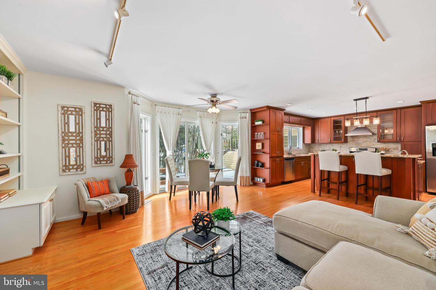 11573 HEMINGWAY DR, RESTON, Virginia 20194, 3 Bedrooms Bedrooms, ,2 BathroomsBathrooms,Residential,For sale,11573 HEMINGWAY DR,VAFX2288266 MLS # VAFX2288266 11573 HEMINGWAY DR, RESTON, Virginia 20194, 3 Bedrooms Bedrooms, ,2 BathroomsBathrooms,Residential,For sale,11573 HEMINGWAY DR,VAFX2288266 MLS # VAFX2288266