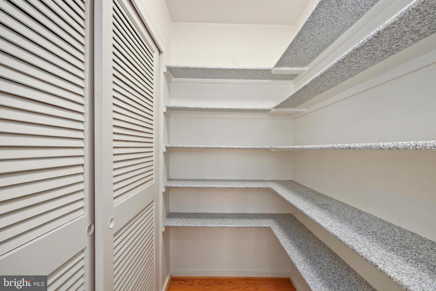 11573 HEMINGWAY DR, RESTON, Virginia 20194, 3 Bedrooms Bedrooms, ,2 BathroomsBathrooms,Residential,For sale,11573 HEMINGWAY DR,VAFX2288266 MLS # VAFX2288266 11573 HEMINGWAY DR, RESTON, Virginia 20194, 3 Bedrooms Bedrooms, ,2 BathroomsBathrooms,Residential,For sale,11573 HEMINGWAY DR,VAFX2288266 MLS # VAFX2288266