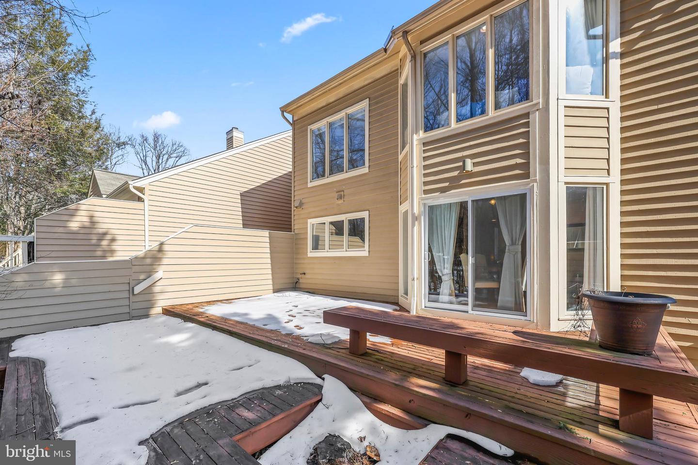 11573 HEMINGWAY DR, RESTON, Virginia 20194, 3 Bedrooms Bedrooms, ,2 BathroomsBathrooms,Residential,For sale,11573 HEMINGWAY DR,VAFX2288266 MLS # VAFX2288266 11573 HEMINGWAY DR, RESTON, Virginia 20194, 3 Bedrooms Bedrooms, ,2 BathroomsBathrooms,Residential,For sale,11573 HEMINGWAY DR,VAFX2288266 MLS # VAFX2288266