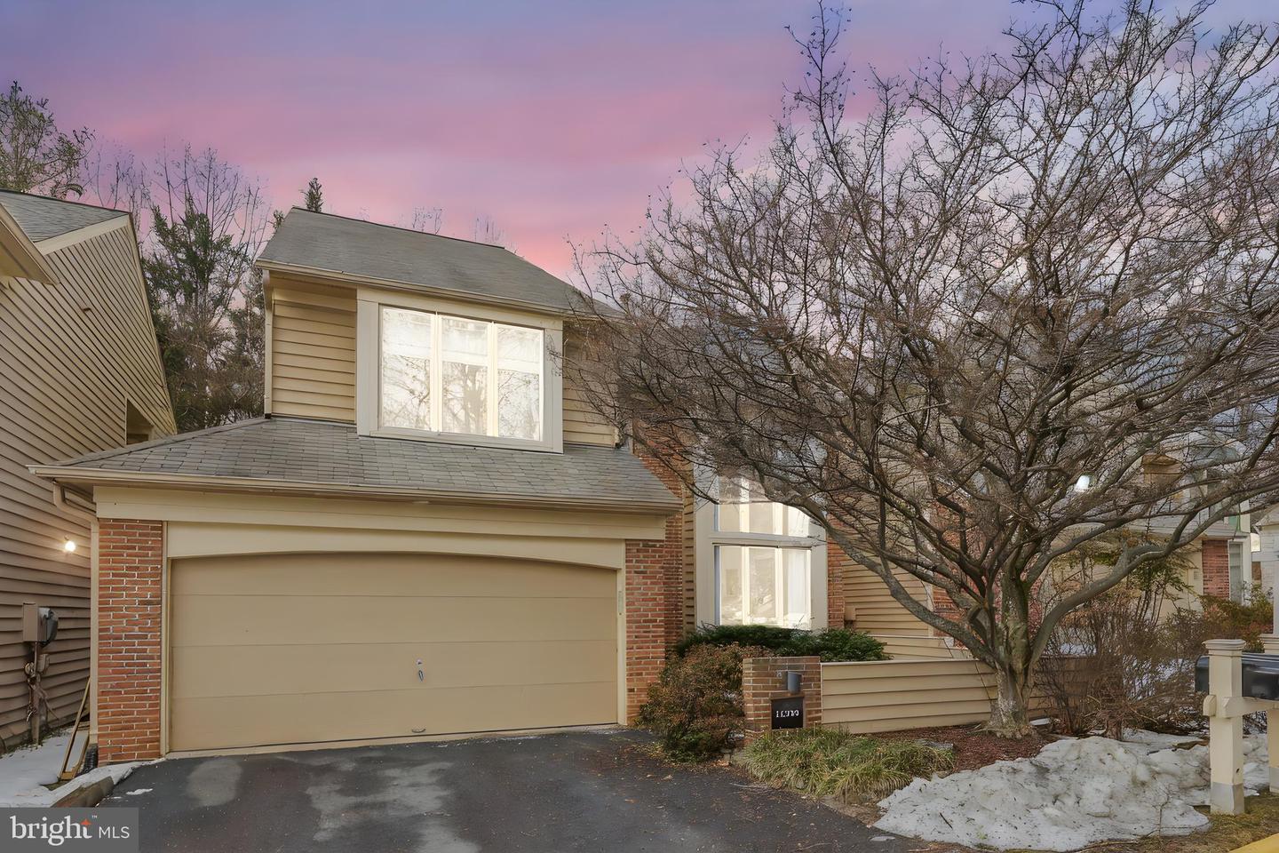 11573 HEMINGWAY DR, RESTON, Virginia 20194, 3 Bedrooms Bedrooms, ,2 BathroomsBathrooms,Residential,For sale,11573 HEMINGWAY DR,VAFX2288266 MLS # VAFX2288266 11573 HEMINGWAY DR, RESTON, Virginia 20194, 3 Bedrooms Bedrooms, ,2 BathroomsBathrooms,Residential,For sale,11573 HEMINGWAY DR,VAFX2288266 MLS # VAFX2288266