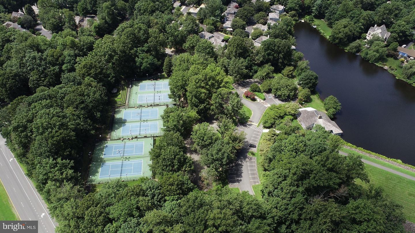 11573 HEMINGWAY DR, RESTON, Virginia 20194, 3 Bedrooms Bedrooms, ,2 BathroomsBathrooms,Residential,For sale,11573 HEMINGWAY DR,VAFX2288266 MLS # VAFX2288266 11573 HEMINGWAY DR, RESTON, Virginia 20194, 3 Bedrooms Bedrooms, ,2 BathroomsBathrooms,Residential,For sale,11573 HEMINGWAY DR,VAFX2288266 MLS # VAFX2288266