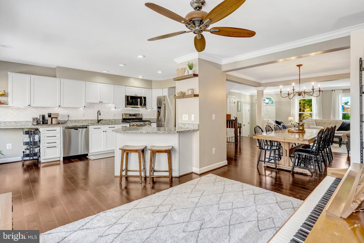 6502 MILVA LN, SPRINGFIELD, Virginia 22150, 4 Bedrooms Bedrooms, ,3 BathroomsBathrooms,Residential,For sale,6502 MILVA LN,VAFX2288566 MLS # VAFX2288566 6502 MILVA LN, SPRINGFIELD, Virginia 22150, 4 Bedrooms Bedrooms, ,3 BathroomsBathrooms,Residential,For sale,6502 MILVA LN,VAFX2288566 MLS # VAFX2288566