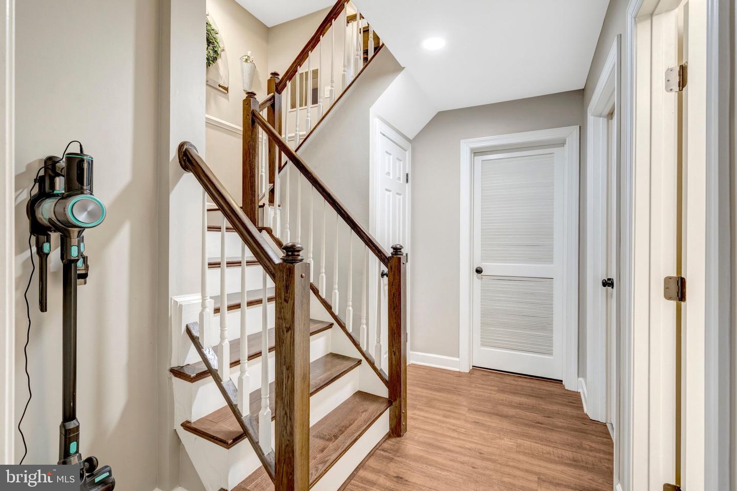 6502 MILVA LN, SPRINGFIELD, Virginia 22150, 4 Bedrooms Bedrooms, ,3 BathroomsBathrooms,Residential,For sale,6502 MILVA LN,VAFX2288566 MLS # VAFX2288566 6502 MILVA LN, SPRINGFIELD, Virginia 22150, 4 Bedrooms Bedrooms, ,3 BathroomsBathrooms,Residential,For sale,6502 MILVA LN,VAFX2288566 MLS # VAFX2288566