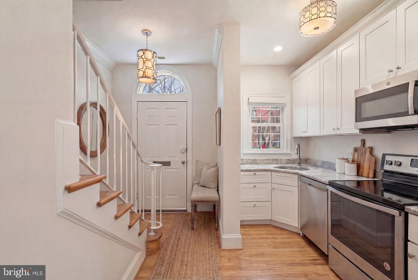 515 TOBACCO QUAY, ALEXANDRIA, Virginia 22314, 1 Bedroom Bedrooms, ,1 BathroomBathrooms,Residential,For sale,515 TOBACCO QUAY,VAAX2053704 MLS # VAAX2053704