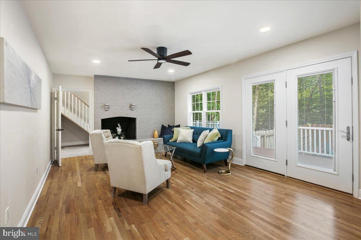 11603 VIRGATE LN, RESTON, Virginia 20191, 5 Bedrooms Bedrooms, 18 Rooms Rooms,4 BathroomsBathrooms,Residential,For sale,11603 VIRGATE LN,VAFX2288668 MLS # VAFX2288668