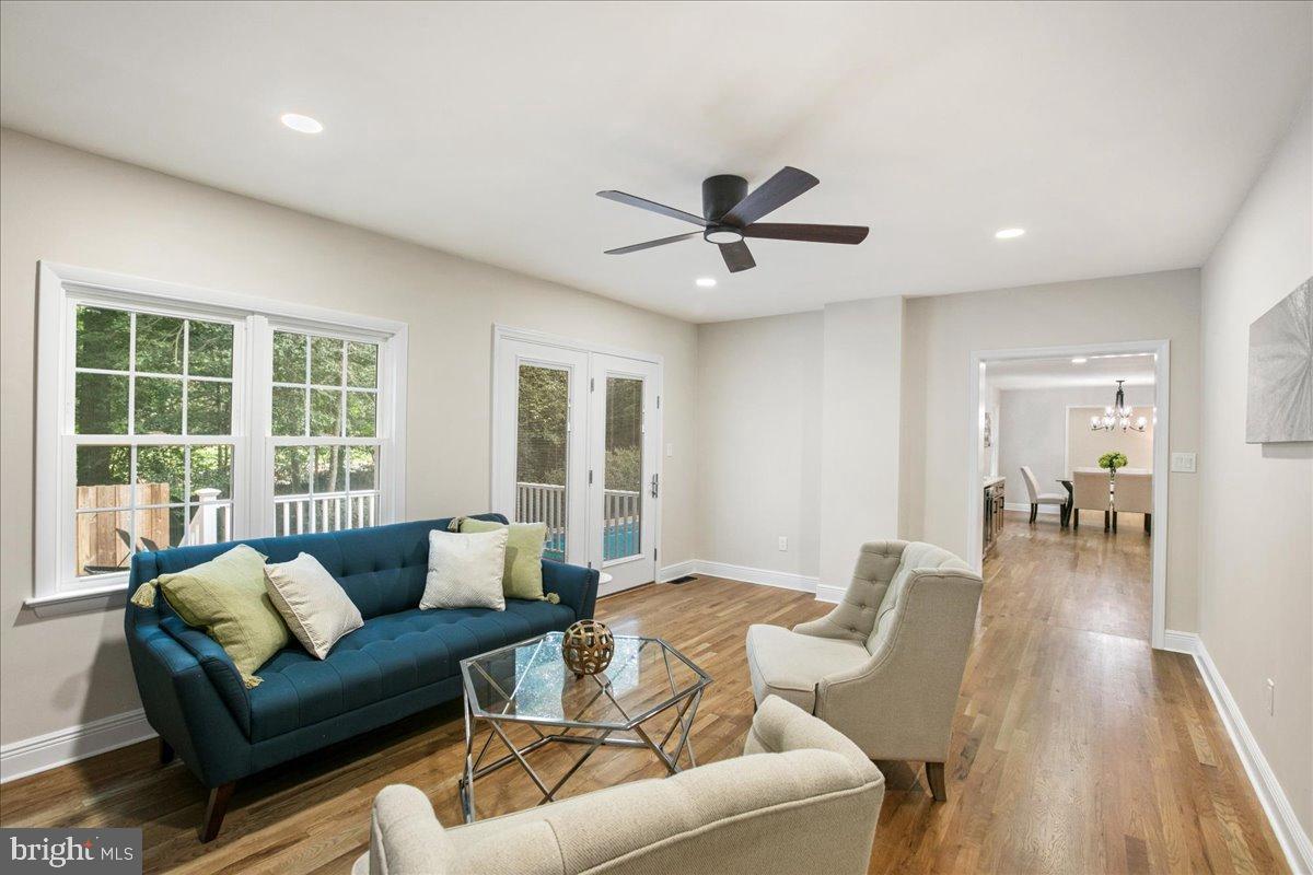 11603 VIRGATE LN, RESTON, Virginia 20191, 5 Bedrooms Bedrooms, 18 Rooms Rooms,4 BathroomsBathrooms,Residential,For sale,11603 VIRGATE LN,VAFX2288668 MLS # VAFX2288668