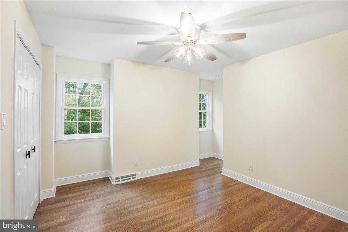 11603 VIRGATE LN, RESTON, Virginia 20191, 5 Bedrooms Bedrooms, 18 Rooms Rooms,4 BathroomsBathrooms,Residential,For sale,11603 VIRGATE LN,VAFX2288668 MLS # VAFX2288668