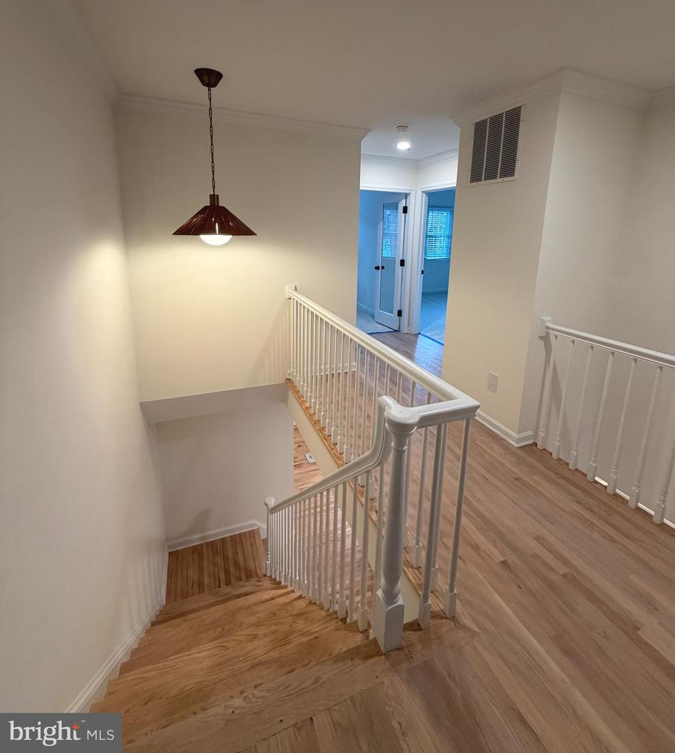 6634 MADISON MCLEAN DR, MCLEAN, Virginia 22101, 3 Bedrooms Bedrooms, ,3 BathroomsBathrooms,Residential,For sale,6634 MADISON MCLEAN DR,VAFX2288710 MLS # VAFX2288710