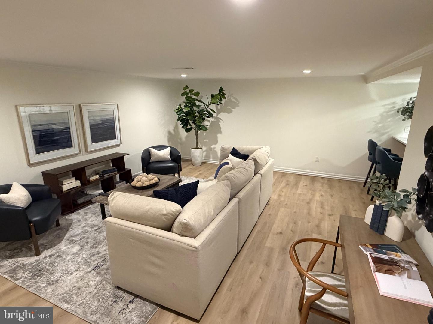 6634 MADISON MCLEAN DR, MCLEAN, Virginia 22101, 3 Bedrooms Bedrooms, ,3 BathroomsBathrooms,Residential,For sale,6634 MADISON MCLEAN DR,VAFX2288710 MLS # VAFX2288710