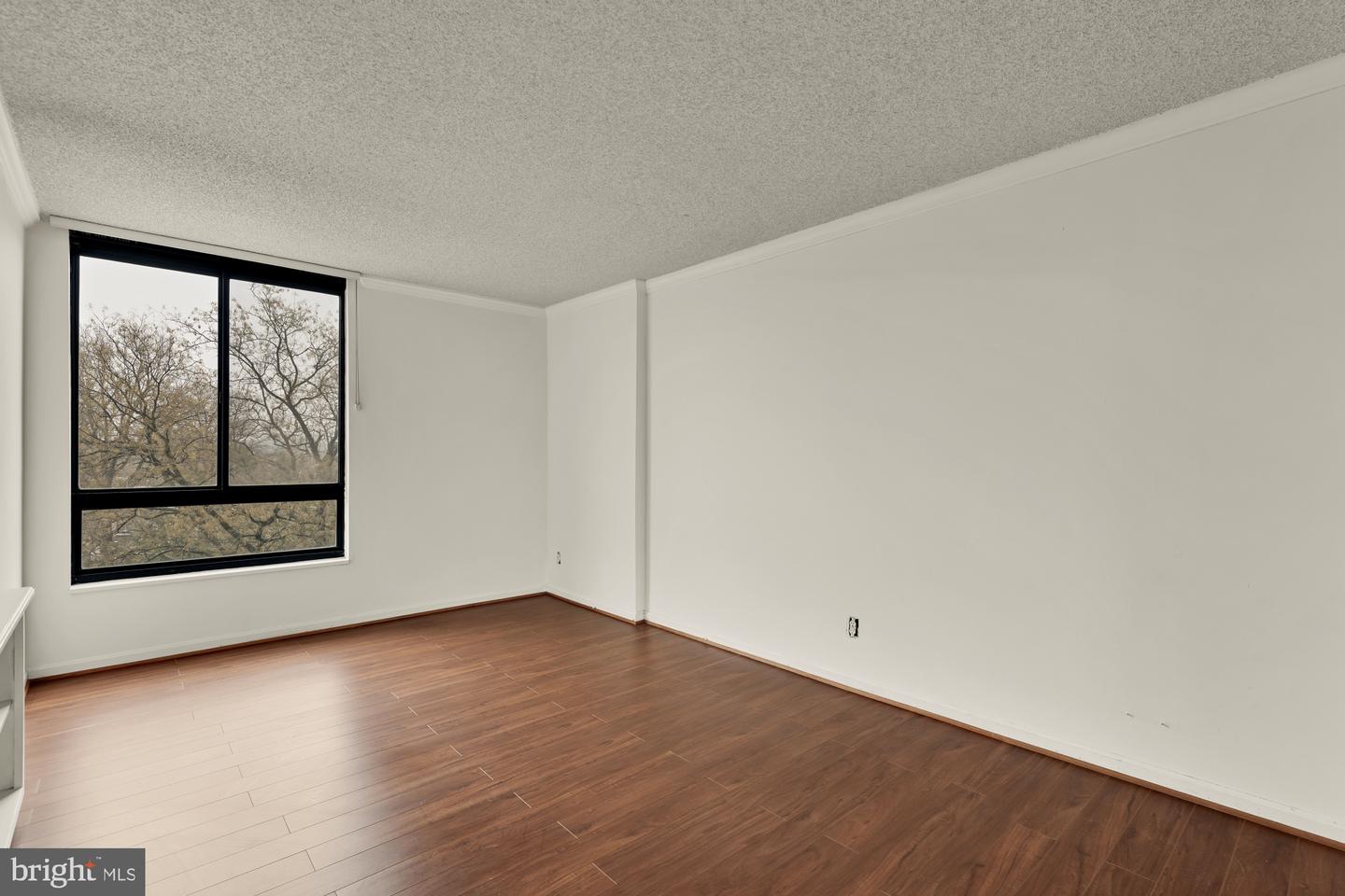 1800 OLD MEADOW RD #303, MCLEAN, Virginia 22102, 2 Bedrooms Bedrooms, ,2 BathroomsBathrooms,Residential,For sale,1800 OLD MEADOW RD #303,VAFX2288810 MLS # VAFX2288810 1800 OLD MEADOW RD #303, MCLEAN, Virginia 22102, 2 Bedrooms Bedrooms, ,2 BathroomsBathrooms,Residential,For sale,1800 OLD MEADOW RD #303,VAFX2288810 MLS # VAFX2288810