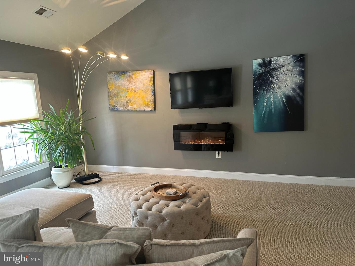 3511 GERMAINIA CT, TRIANGLE, Virginia 22172, 4 Bedrooms Bedrooms, ,4 BathroomsBathrooms,Residential,For sale,3511 GERMAINIA CT,VAPW2111798 MLS # VAPW2111798