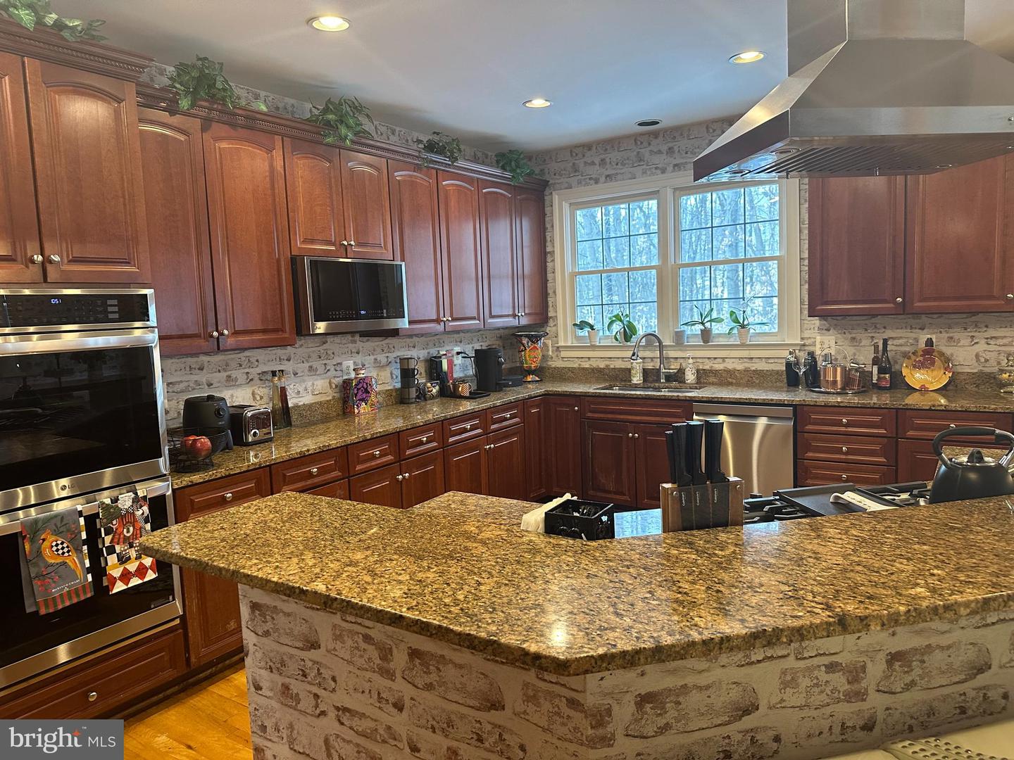 3511 GERMAINIA CT, TRIANGLE, Virginia 22172, 4 Bedrooms Bedrooms, ,4 BathroomsBathrooms,Residential,For sale,3511 GERMAINIA CT,VAPW2111798 MLS # VAPW2111798