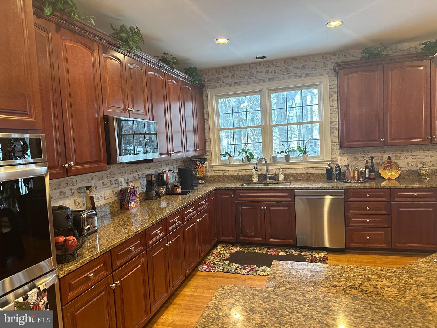 3511 GERMAINIA CT, TRIANGLE, Virginia 22172, 4 Bedrooms Bedrooms, ,4 BathroomsBathrooms,Residential,For sale,3511 GERMAINIA CT,VAPW2111798 MLS # VAPW2111798