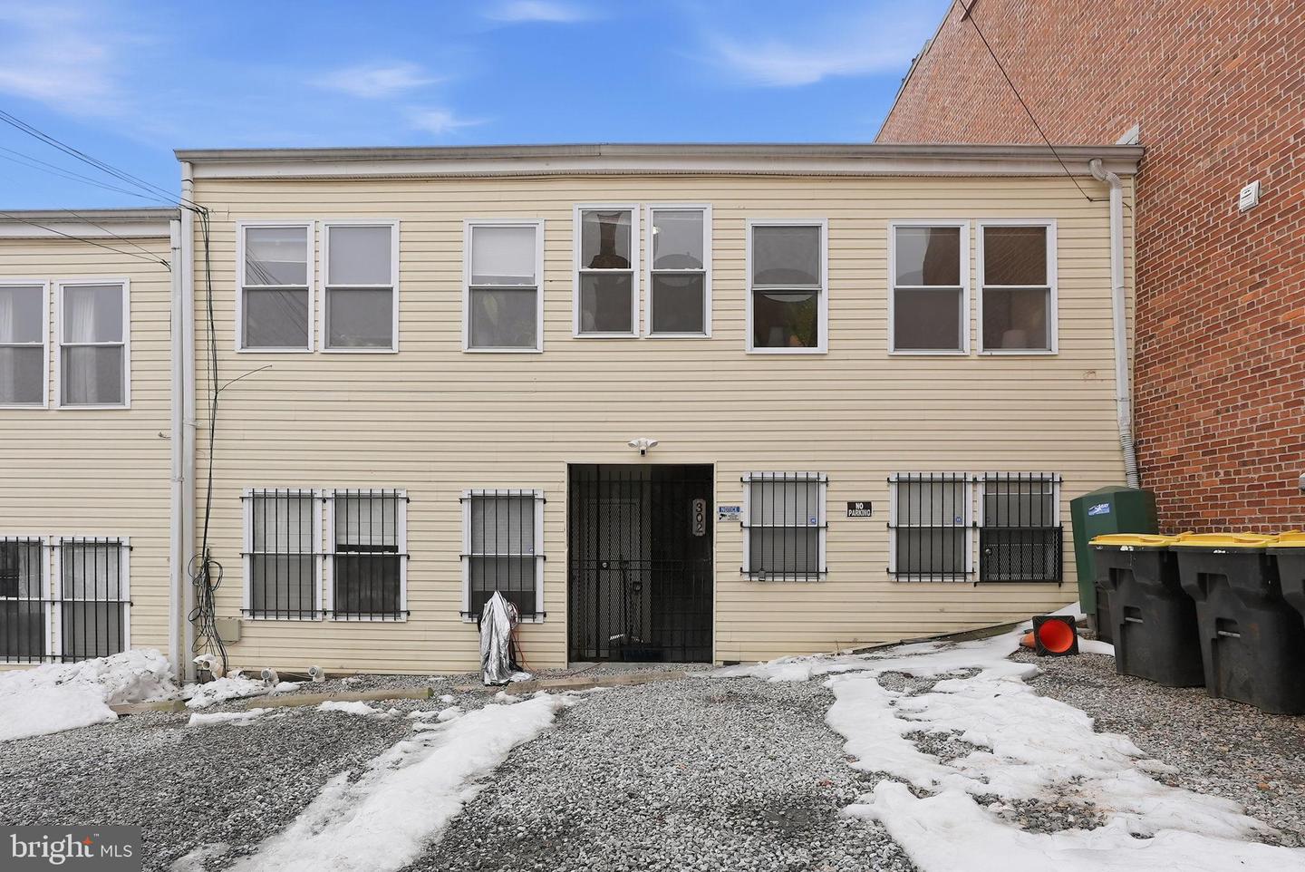 302 TODD PL NE #3, WASHINGTON, District Of Columbia 20002, 2 Bedrooms Bedrooms, 3 Rooms Rooms,1 BathroomBathrooms,Residential,For sale,302 TODD PL NE #3,DCDC2244504 MLS # DCDC2244504