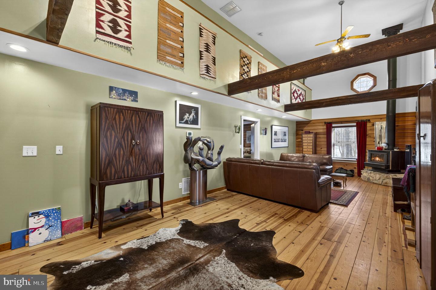 10418 CLIFF MILLS RD, MARSHALL, Virginia 20115, 4 Bedrooms Bedrooms, ,3 BathroomsBathrooms,Residential,For sale,10418 CLIFF MILLS RD,VAFQ2020404 MLS # VAFQ2020404