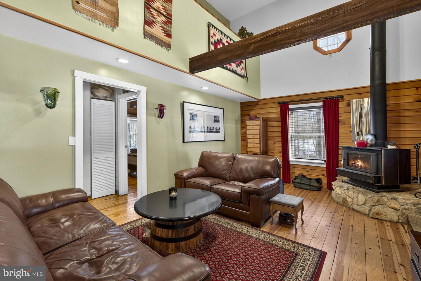 10418 CLIFF MILLS RD, MARSHALL, Virginia 20115, 4 Bedrooms Bedrooms, ,3 BathroomsBathrooms,Residential,For sale,10418 CLIFF MILLS RD,VAFQ2020404 MLS # VAFQ2020404