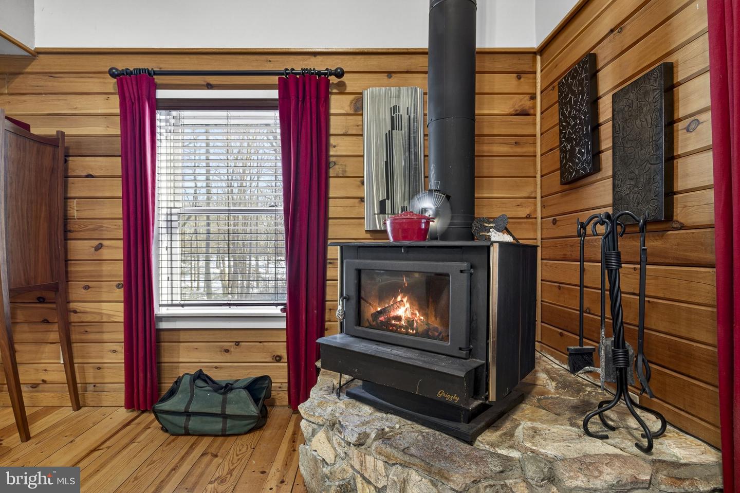 10418 CLIFF MILLS RD, MARSHALL, Virginia 20115, 4 Bedrooms Bedrooms, ,3 BathroomsBathrooms,Residential,For sale,10418 CLIFF MILLS RD,VAFQ2020404 MLS # VAFQ2020404