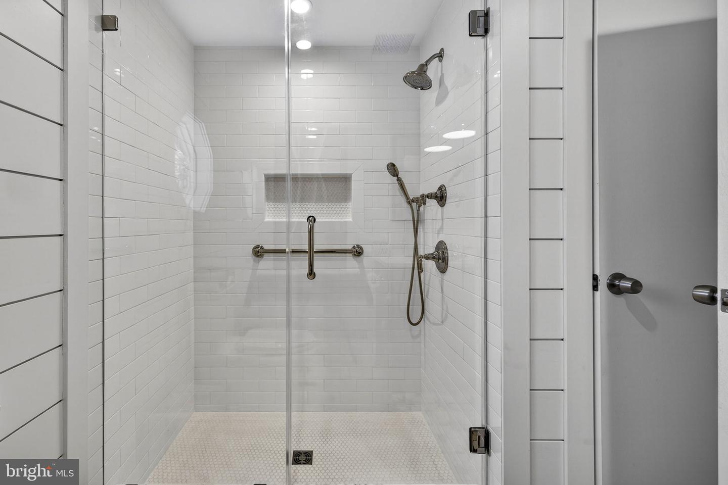 10418 CLIFF MILLS RD, MARSHALL, Virginia 20115, 4 Bedrooms Bedrooms, ,3 BathroomsBathrooms,Residential,For sale,10418 CLIFF MILLS RD,VAFQ2020404 MLS # VAFQ2020404