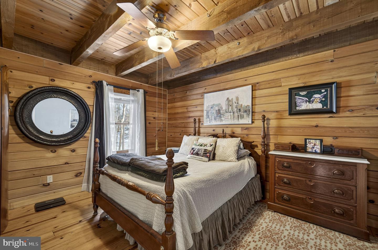 10418 CLIFF MILLS RD, MARSHALL, Virginia 20115, 4 Bedrooms Bedrooms, ,3 BathroomsBathrooms,Residential,For sale,10418 CLIFF MILLS RD,VAFQ2020404 MLS # VAFQ2020404