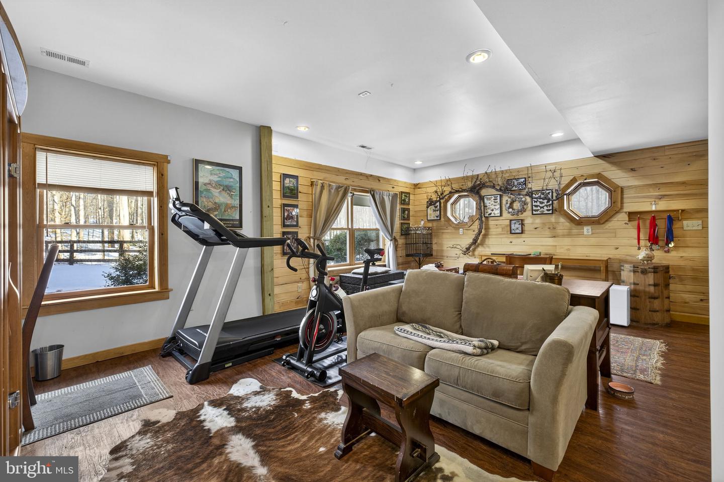 10418 CLIFF MILLS RD, MARSHALL, Virginia 20115, 4 Bedrooms Bedrooms, ,3 BathroomsBathrooms,Residential,For sale,10418 CLIFF MILLS RD,VAFQ2020404 MLS # VAFQ2020404